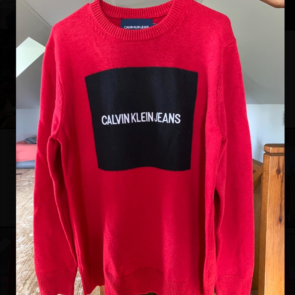 Calvin Klein Women’s Logo Sweater - Picture 2 of 4
